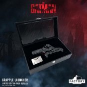 Batman Grapple Launcher 1:1 Scale Prop Replica Limited Edition