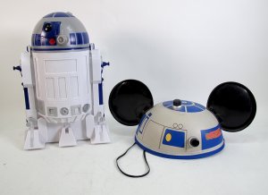 Star Wars R2-D2 Disneyland Popcorn Bucket and Mickey Ears