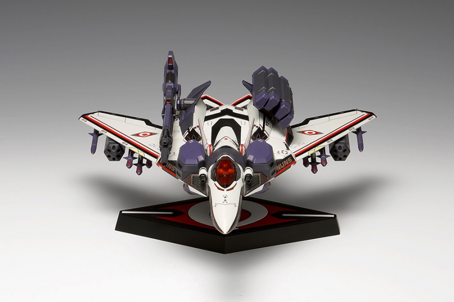 Macross Frontier VF-171EX Armored Nightmare Plus (Alto Version) 1/72 Scale Model Kit by Wave - Click Image to Close