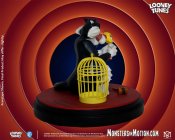Looney Tunes Sylvester & Tweety 1/6 Scale Collectible Statue