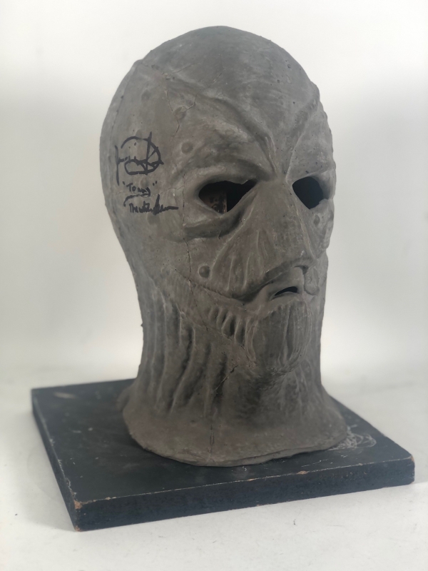 Power Rangers Crew & Actors Signed Putty Patroller Mask - Click Image to Close