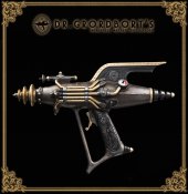 Dr. Grordbort's Righteous Bison Particle Smasher Ray Gun by Weta