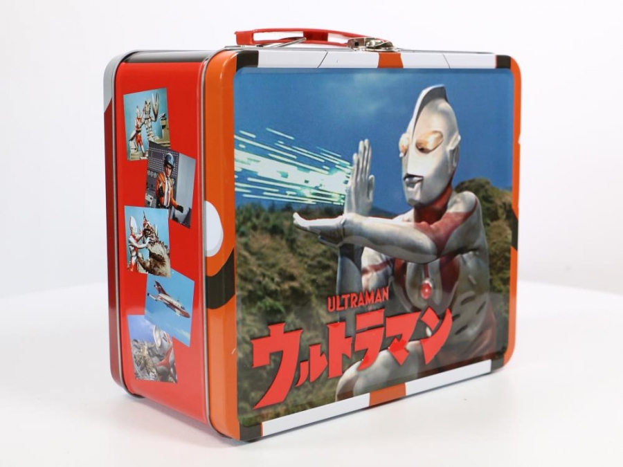 Ultraman Tin Titans Lunch Box with Thermos - Previews Exclusive - Click Image to Close