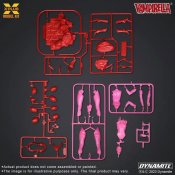 Vampirella (Jose Gonzalez Edition) 1/8 Scale Glow-In-The-Dark Model Kit