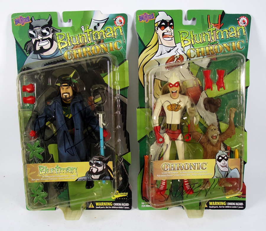 Bluntman and Chronic Autographed Figures Set of 2 View Askew Kevin Smith and Jason Mewes - Click Image to Close