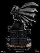Batman on Batsignal Deluxe 1/10 Scale Statue with Lights