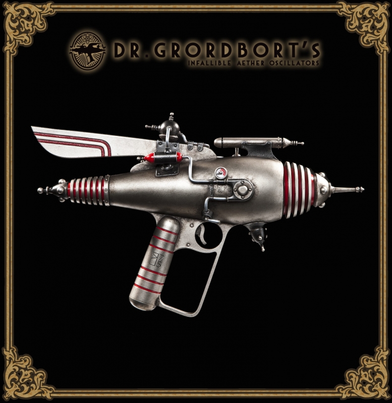 Dr. Grordbort's Pearce 75 Atom Ray Gun By Weta (1ST EDITION DLX) - Click Image to Close