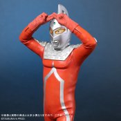 Ultraseven Emerium RAY POSE Toho Dai-kaiju Series Prebuilt Figure