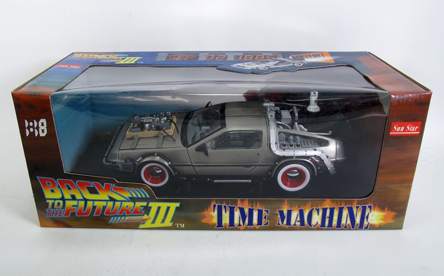 Back to the Future III Time Machine 1/18 Scale Replica by Sunstar - Click Image to Close