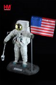 Neil Armstrong First Man On The Moon 1/8 Scale Statue