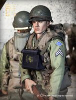 WWII U.S. Army Soldier Uniform 1/6 Scale Figure Clothes and Accessories