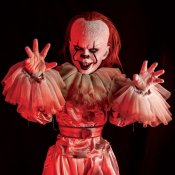 IT 2017 Pennywise Premiun Scale 4 Foot Tall Doll