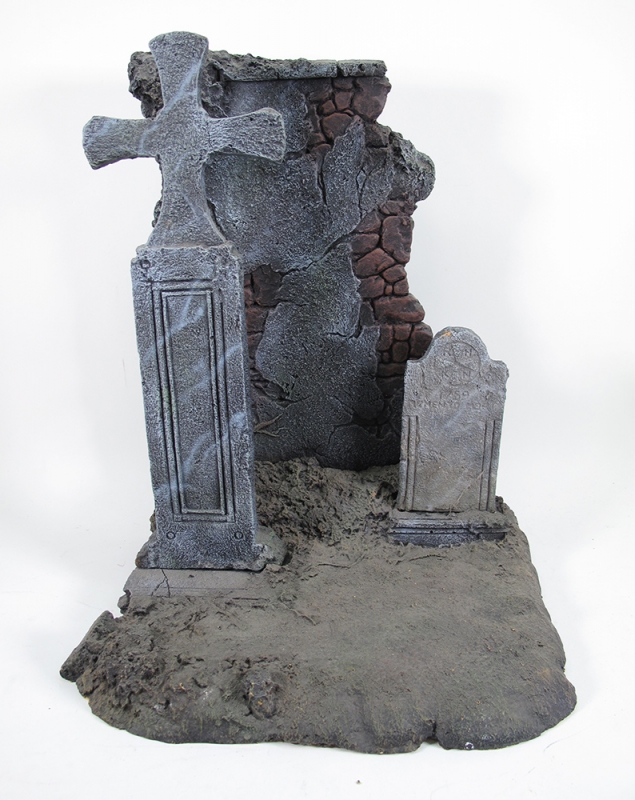 Cemetary Base Built and Painted 1/6 Scale Resin Model Kit by Janus - Click Image to Close