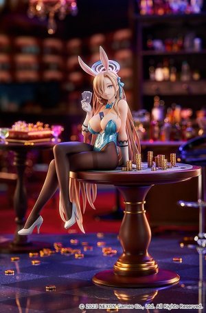 Blue Archive Asuna Ichinose Bunny Girl Game Playing Version 1:7 Scale Statue