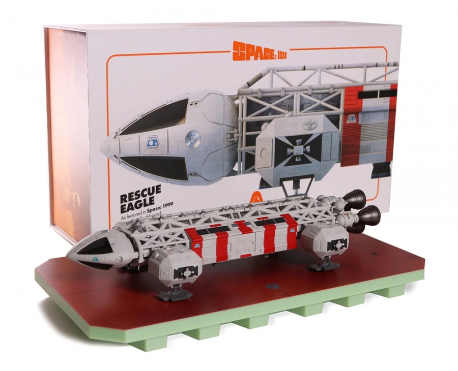 Space: 1999 Rescue Eagle 10 Inch Special Limited Edition Die-Cast Replica - Click Image to Close