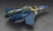 Macross Plus YF-21 w/Fast Pack & Fold Booster 1/72 Scale Model Kit by Hasegawa