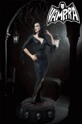 Vampira Queen of the Ghouls 1/6th Scale Collectible Statue