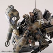 Maschinen Krieger P.K.A. Kangaroo (2 Kits) & Maintenance Crew Model Kit by Kaiyodo