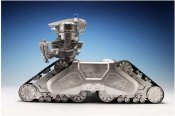 Terminator 2 Hunter Killer Tank 1/32 Scale Model Kit