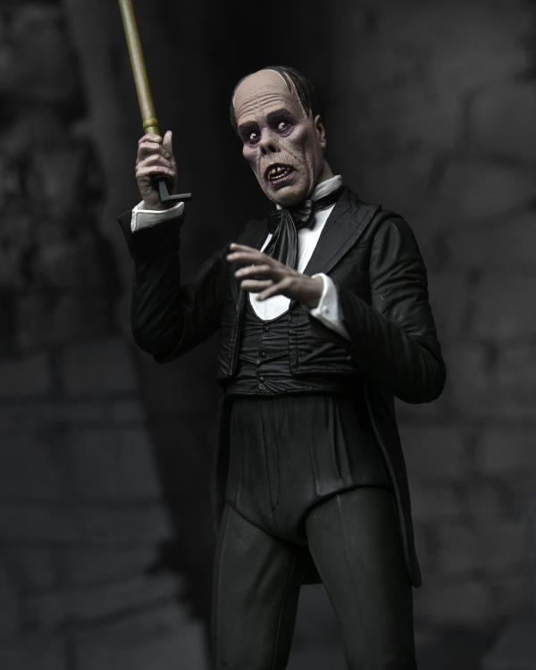 Phantom of the Opera Ultimate Figure Universal Monsters - Click Image to Close