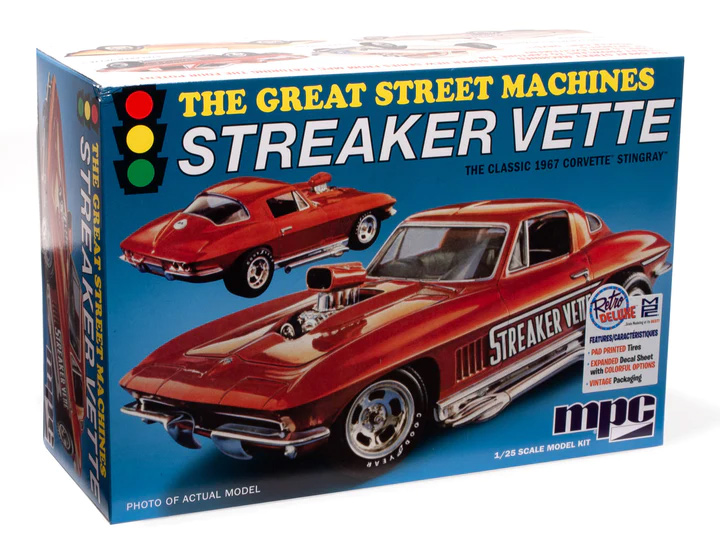 Chevy 1967 Corvette Stingray "Streaker Vette" 1/25 Scale Model Kit by MPC - Click Image to Close