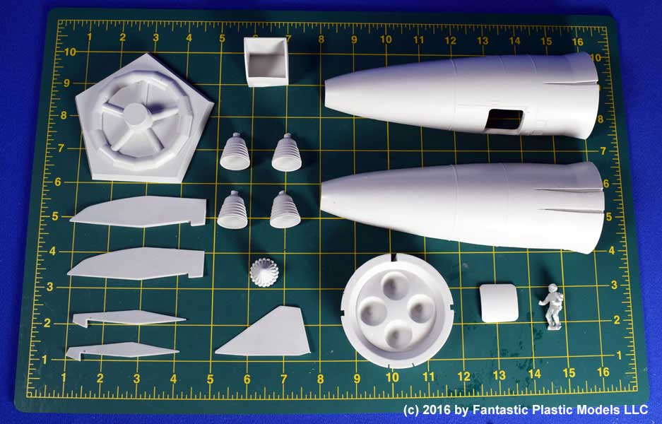 Men Into Space Rocketship Type 1 1/48 Scale Model Kit Men Into Space ...